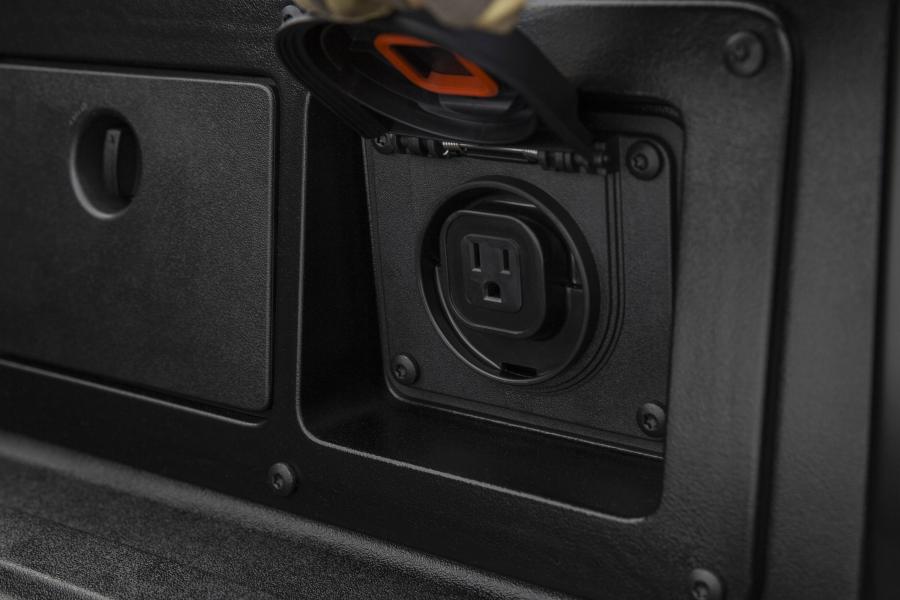  Toyota Tacoma Limited Double Cab 2015 года  (фото 46 из 57)